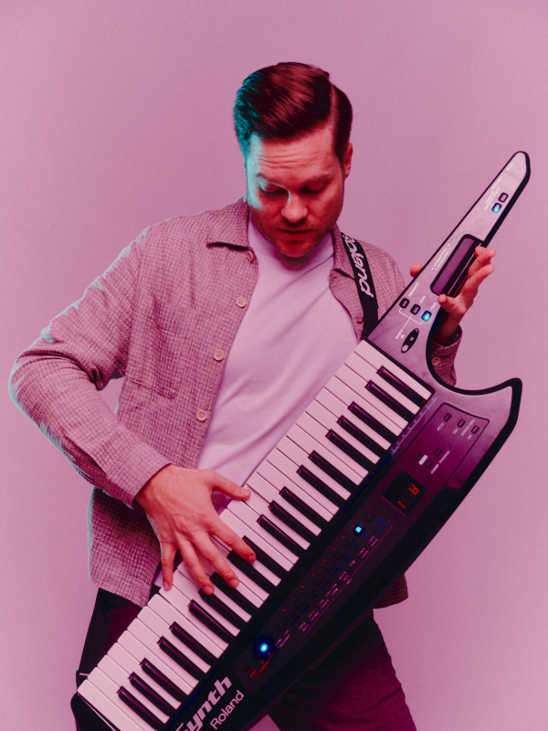HENC alternative rock musician from Austria